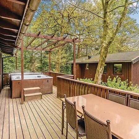 База отдыха Brockwood Hall Lodges